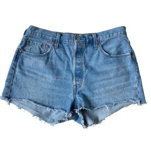 Levi's 501 XX Denim Shorts Women Size 33 Blue‎ Button Fly Frayed Hem Light Wash